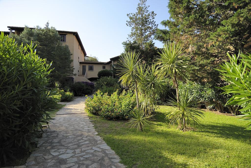 Residence Portorotondo Tre ปอร์โตโรตอนโด ภายนอก รูปภาพ